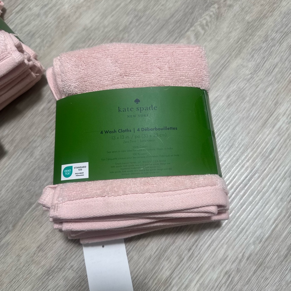 4 kate spade Pale Pink Washcloth Set - Picture 4 of 11